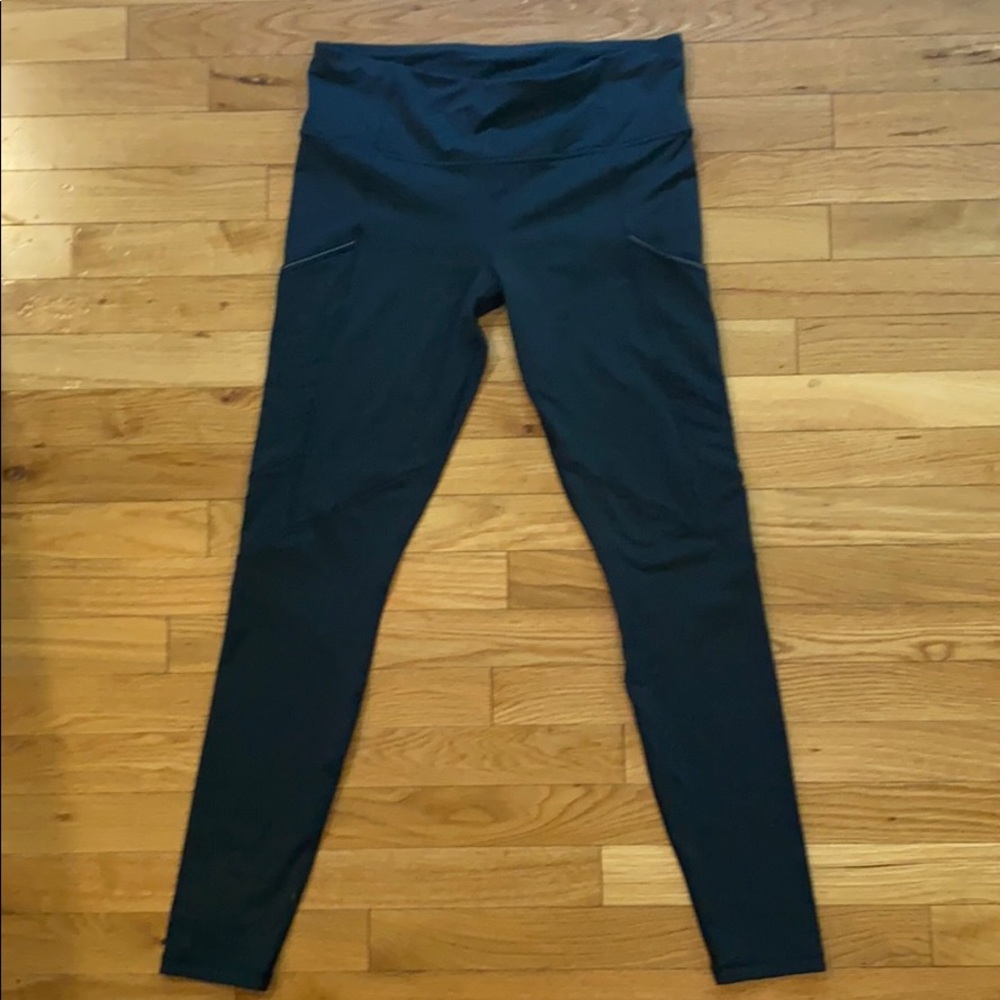 Lululemon Speed Up Tight 28” leggings